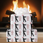 Zombie Christmas Coole Custom Horror Holiday Geschenkpapier<br><div class="desc">Maßgeschneidertes Urlaubspapier mit einem Zombie,  der mit einer roten Weihnachtsmannmütze auf den Toten herumläuft. Ich Liebe lustige Zombies und Horror-Filme. Fügen Sie Ihren eigenen Text in Weiß hinzu.</div>
