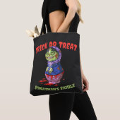Zombie Doll Trick oder Treat Halloween Tasche (Von Nahem)