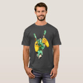 Zombie-Felsenhand hält Gaming-Controller Junge T-Shirt (Vorne ganz)