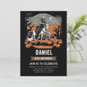 Zombie Halloween Cowboy Einladung zum Geburtstag (Stehend Vorderseite)