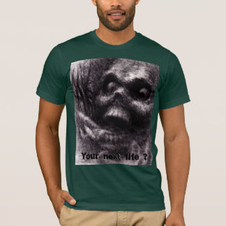 Zombie-Schädel, steigend vom schreienden Grab T-Shirt