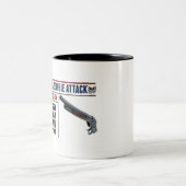 ZOMBIE-SCHROTFLINTE-TASSE ZWEIFARBIGE TASSE (Mittel)