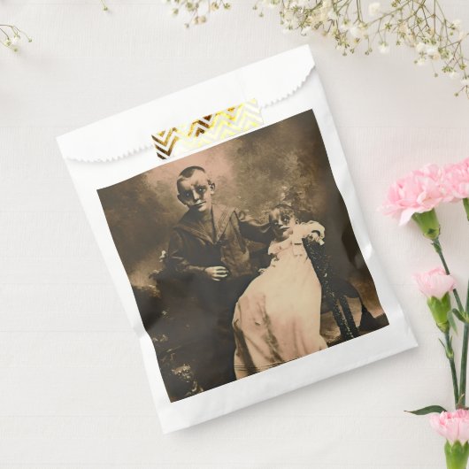 Zombie Siblings Geschenktütchen (Versiegelt)