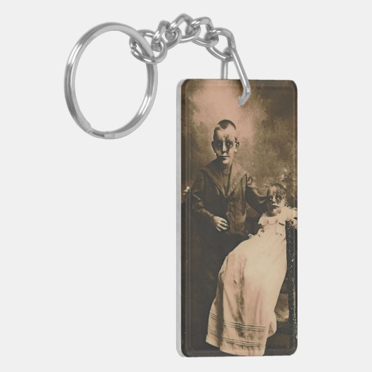 Zombie Siblings Schlüsselanhänger (Vorderseite links)