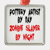 Zombie Slayer Pottery Artist Silbernes Ornament (Vorne)