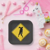 Zombie Warning Halloween Pappteller (Party)