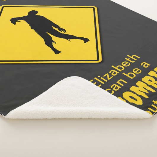 Zombie Warning Halloween Sherpadecke (3/4)