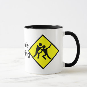 Zombie-Warnstraßenschild Tasse