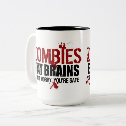 ZOMBIES ESSEN BRAINS ZWEIFARBIGE TASSE (Vorderseite Links)