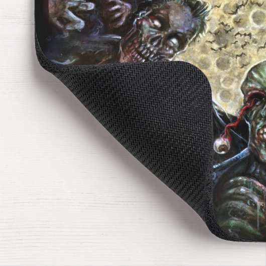 Zombies greifen an (Zombie-Horde) Mousepad (Ecke)