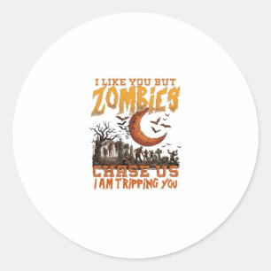 Zombies jagen uns Halloween-Friedhof-Halbmond Runder Aufkleber
