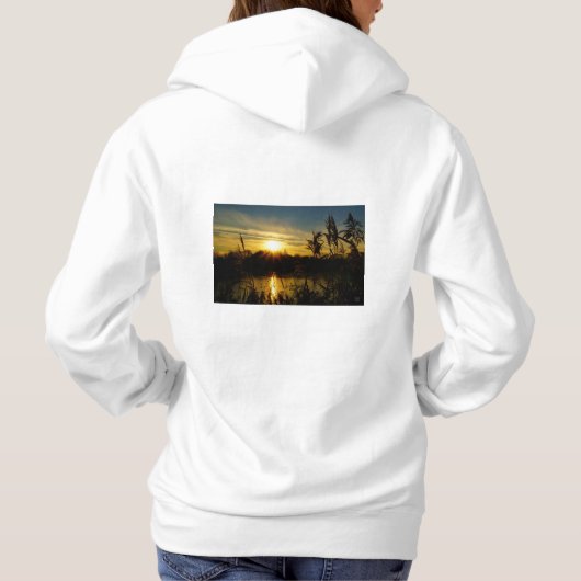 Zonsondergang bij een meertje met rietpluimen. hoodie (Rückseite)