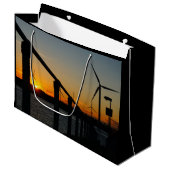 Zonsondergang met windmolen, Rustgevend relaxt. Große Geschenktüte (Vorderseite Schrägansicht)