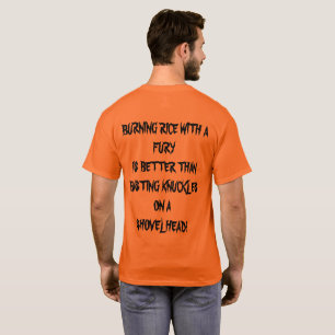 Zorn über einem Schaufel-Shirt T-Shirt