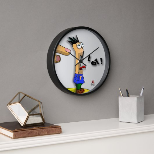 Zot Wall Clock Number 4 - The Messenger Uhr (Büro)