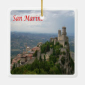 zSM007 MONTE TITANO Panorama, San Marino, Keramikornament (Rückseite)