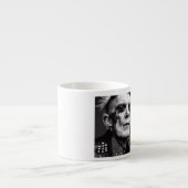 Zu alte Espresso-Tasse Espressotasse (Vorderseite)
