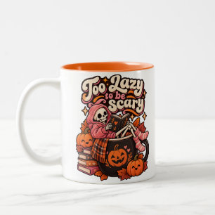 Zu faul, um ein Halloween-Skelett zu erschrecken Zweifarbige Tasse