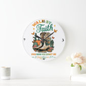 Zu Fuß durch den Glauben... Große Wanduhr (Zuhause)