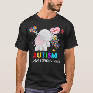 zu Fuß einen anderen Weg Elefanten ich tragen Blue T-Shirt