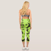 Zu Halloween Abend 3D unter Sternen fliegen Capri Leggings (Rückseite)
