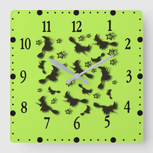 Zu Halloween Abend 3D unter Sternen fliegen Quadratische Wanduhr