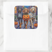 Zu Halloween-Trick oder -Behandlung von Hunden aus Quadratischer Aufkleber (Tasche)