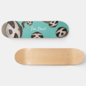 Zu langsam Aquamarine Tierdarstellung Skateboard (Horizontal)