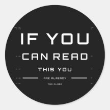 Zu Nahe Augenuntersuchung auf Rundaufkleber (20)