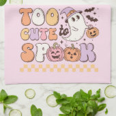 Zu Niedlich, um Halloween zu sprechen Geschirrtuch (Gefaltet)