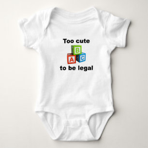 Zu Niedlich, um rechtmäßig zu sein Baby Strampler