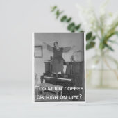 Zu viel Geld oder zu viel Geld auf der Postkarte (Stehend Vorderseite)