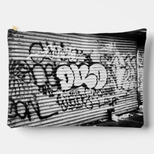 Zubehörtasche "Graffiti Gates"