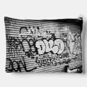 Zubehörtasche "Graffiti Gates" (Rückseite)
