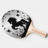 Züchtung des schwarzen Stallion/des Pferds auf Tischtennis Schläger (Seitenansicht)
