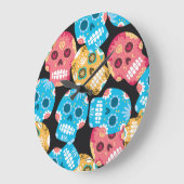 Zucker Schädel, nahtlos festlicher Hintergrund. Große Wanduhr (Winkel)