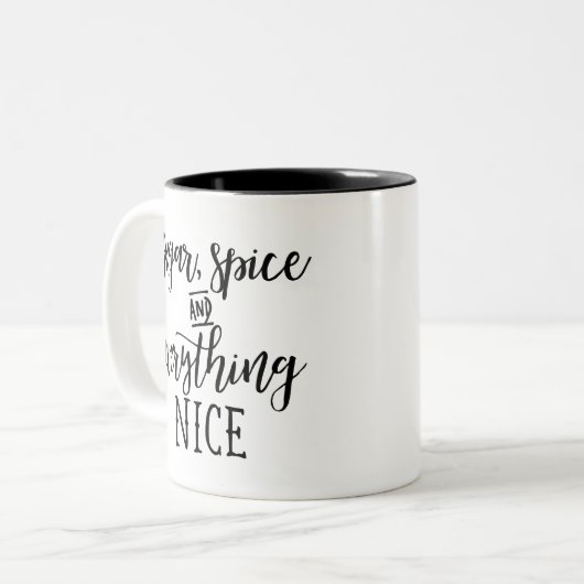 Zuckergewürz und -alles Nizza lustige schwarze Zweifarbige Tasse (Vorderseite Links)