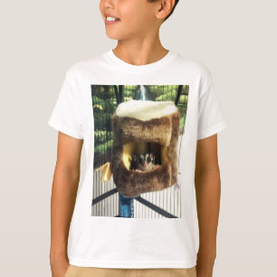 Zuckergrüber in Furry Tree Truck Hängebett T-Shirt