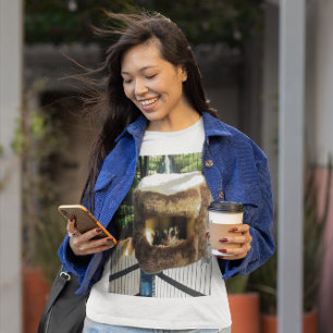 Zuckergrüber in Furry Tree Truck Hängebett T-Shirt