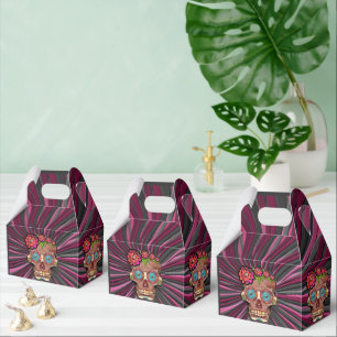 Zuckerschädel mit floraler Krone im holzgeschnitzt Geschenkschachtel