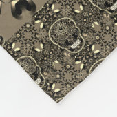 Zuckerschädel-Schwarzes und Gold Fleecedecke (Ecke)