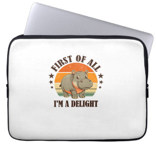 Zuerst bin ich ein erfreuliches Baby Hippo Moo Den Laptopschutzhülle