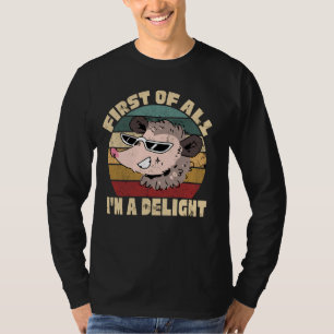Zuerst bin ich ein erstaunliches Funny Opossum T-Shirt