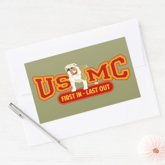 Zuerst in, zuletzt rechteckiger aufkleber (Umschlag)