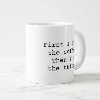 Zuerst trinke ich die Kaffeetunnel-bohrwagenTasse Jumbo-Tasse