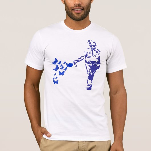 zufällig Pfefferspray-Polizist T-Shirt (Vorderseite)