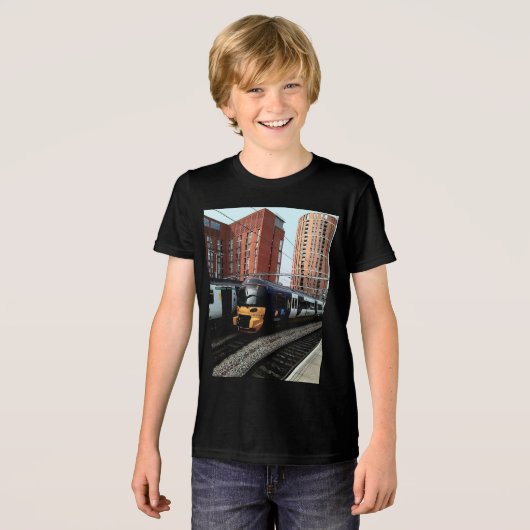 Zug am Bahnhof Tri-Blend Shirt (Vorderseite voll)