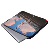 Zug auf den Gleisen Laptopschutzhülle (Vorne Knopf)