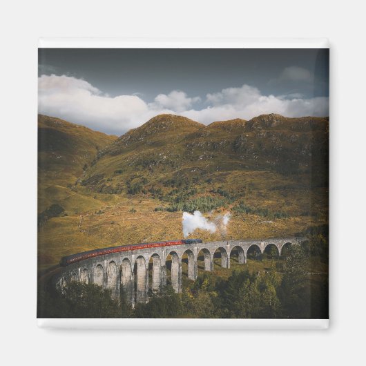Zug auf einem Glenfinnan Viadukt, Schottland Magnet (Vorne)
