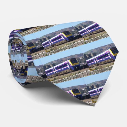 ZUG-AUFKLÄRER KRAWATTE (Gerollt)